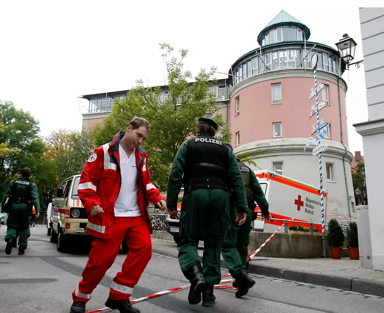 DEU-BY-Verbrechen-Amok-Schule-TKI101-jpg6148758678246779915