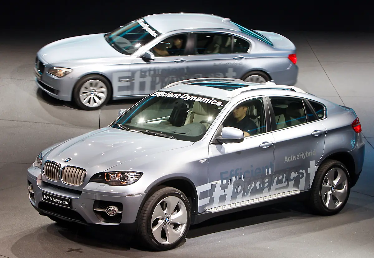 DEU-IAA-FAS108-jpg5205746485198085358