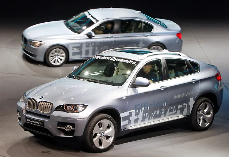 DEU-IAA-FAS108-jpg5205746485198085358