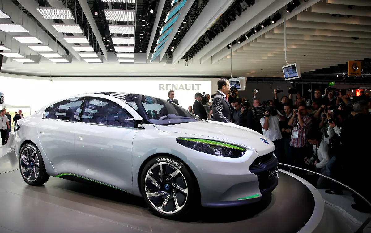 EIS27-AUTOSHOW-0915-03-JPG6502171772127753715