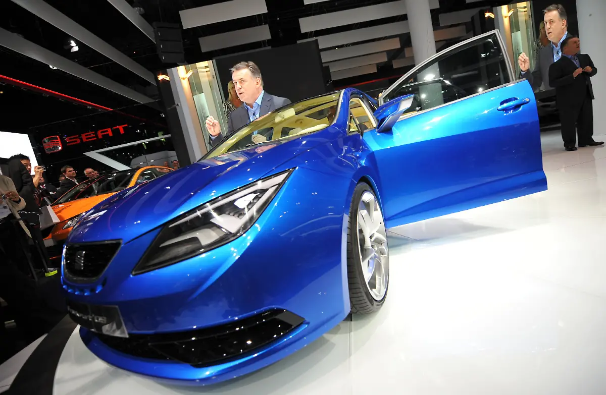 2mf22005-jpg494126276280657152