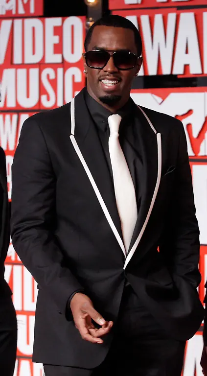 NYK183-MUSIC-MTV-0914-11-JPG4353917193561218168