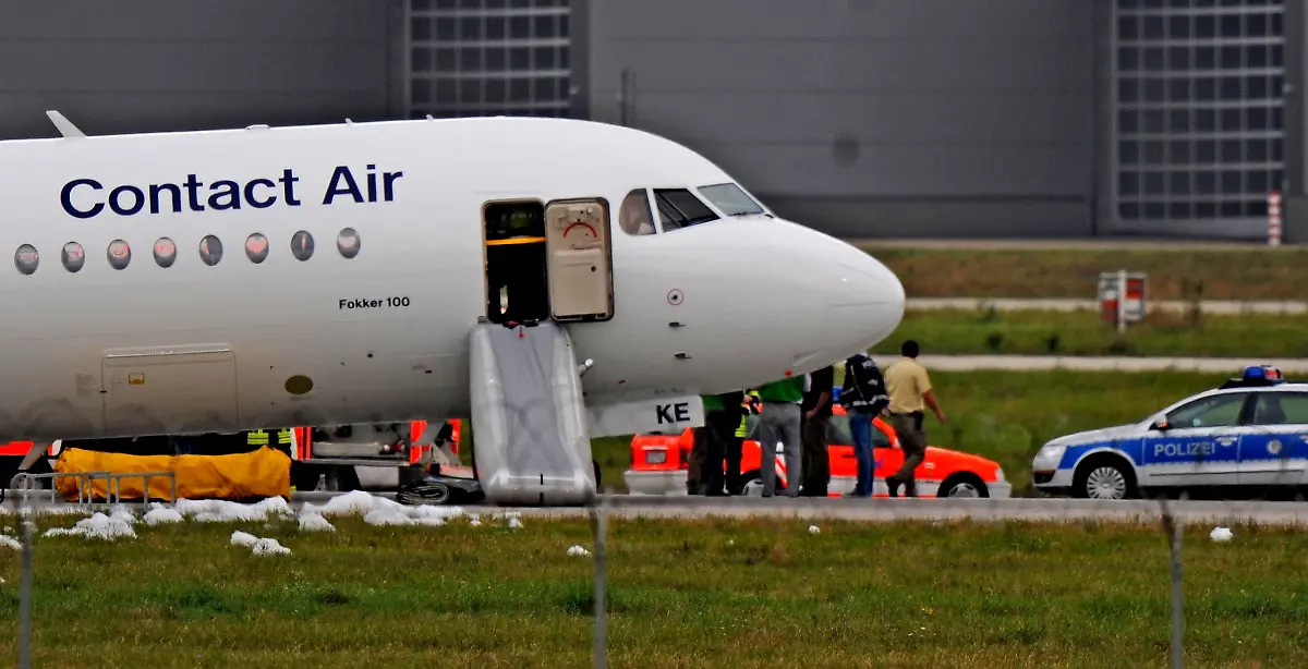 2med2655-jpg3562747517899888568