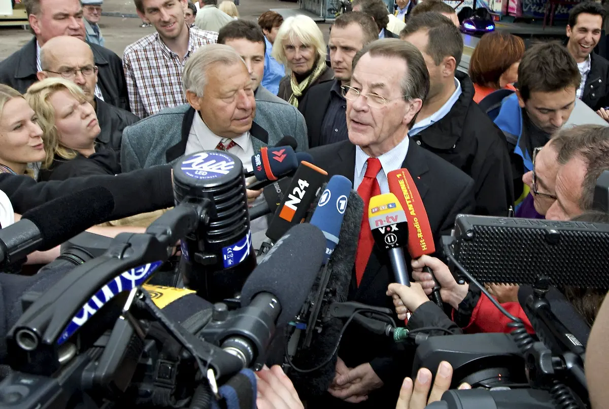 2mee0920-jpg6218627931850499554