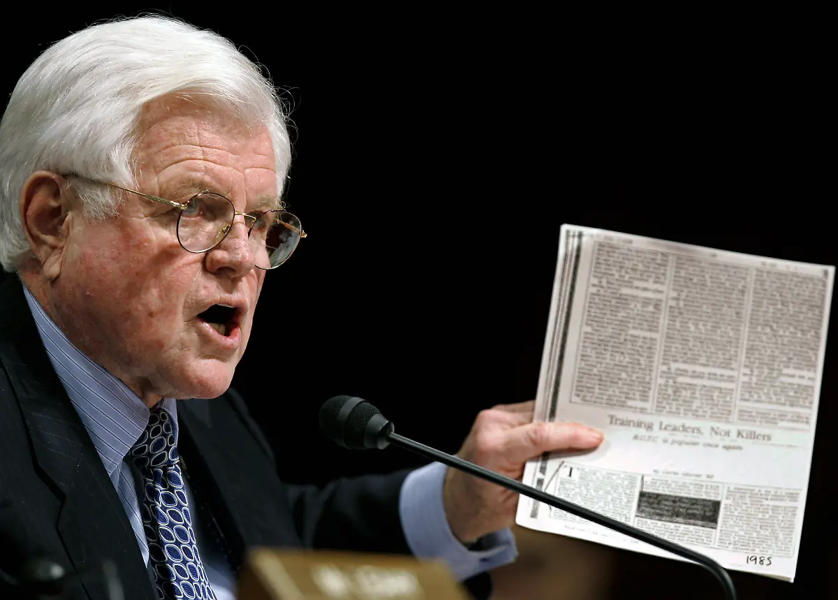 Obit-Ted-Kennedy-NYTK130-jpg8294561424296155037