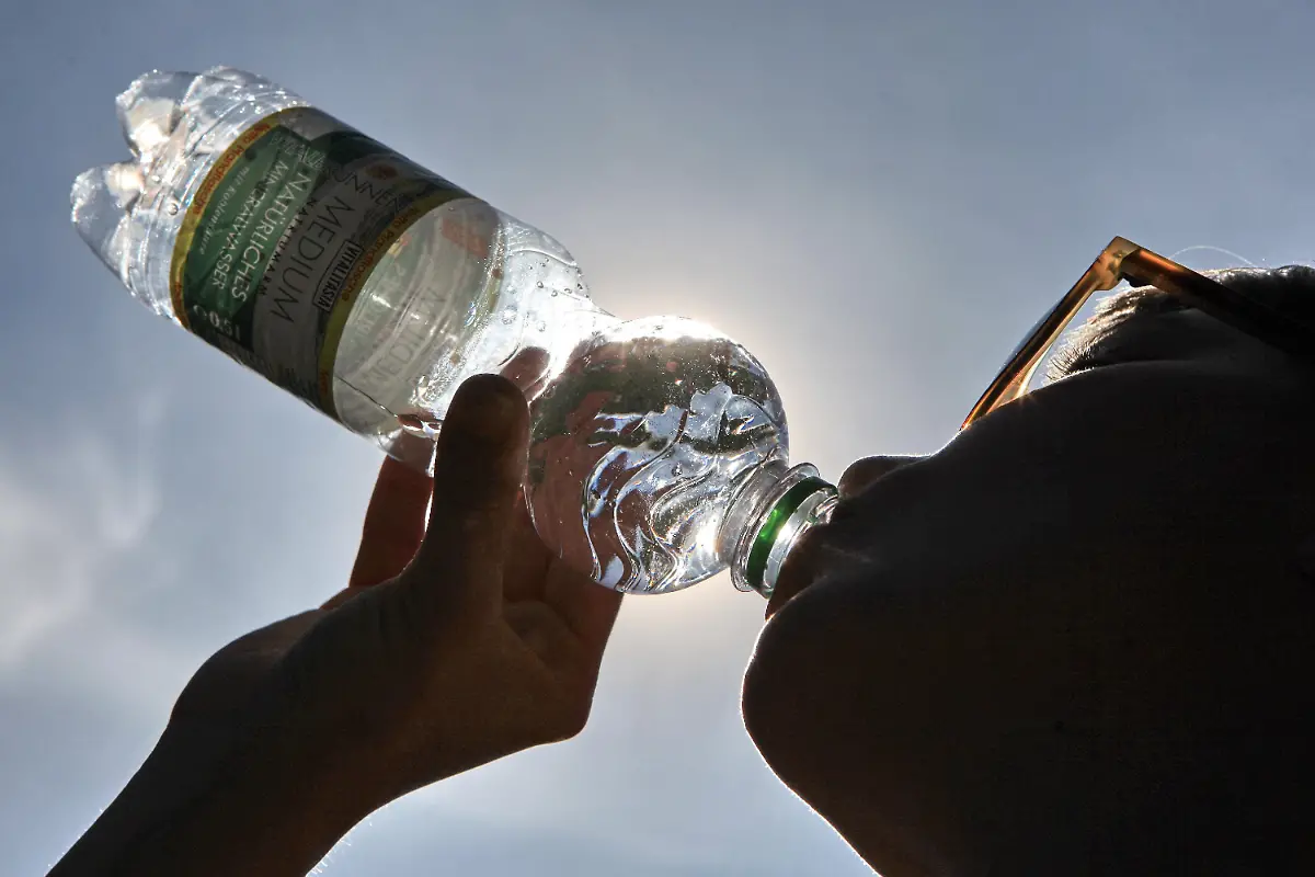 2lx35745-jpg7979574135606510438