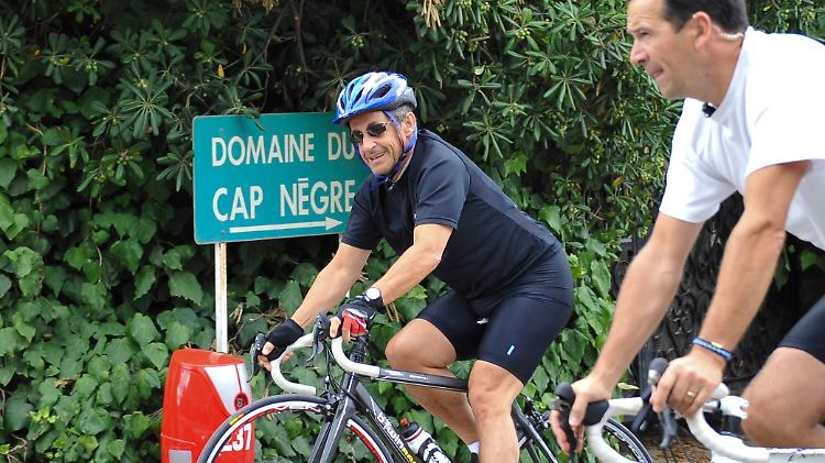 Am Cap Negre bei St. Tropez besitzt die Schwiegermutter ein Häuschen.