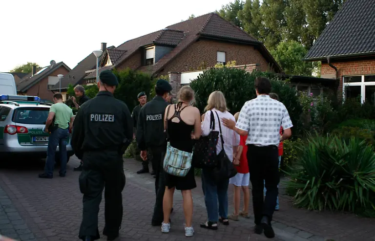 INA08-GERMANY-0818-11-JPG4964679991116510538