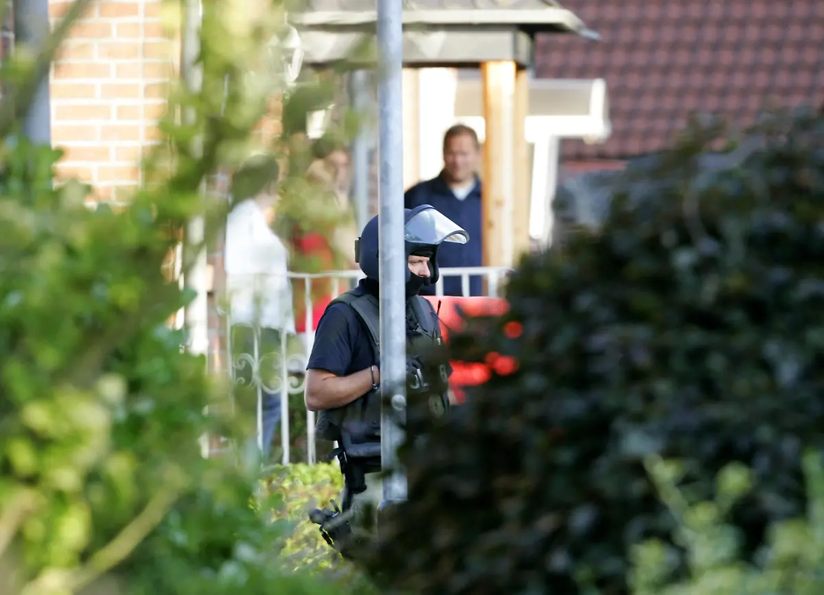 2lwk3119-jpg8869351418978106559