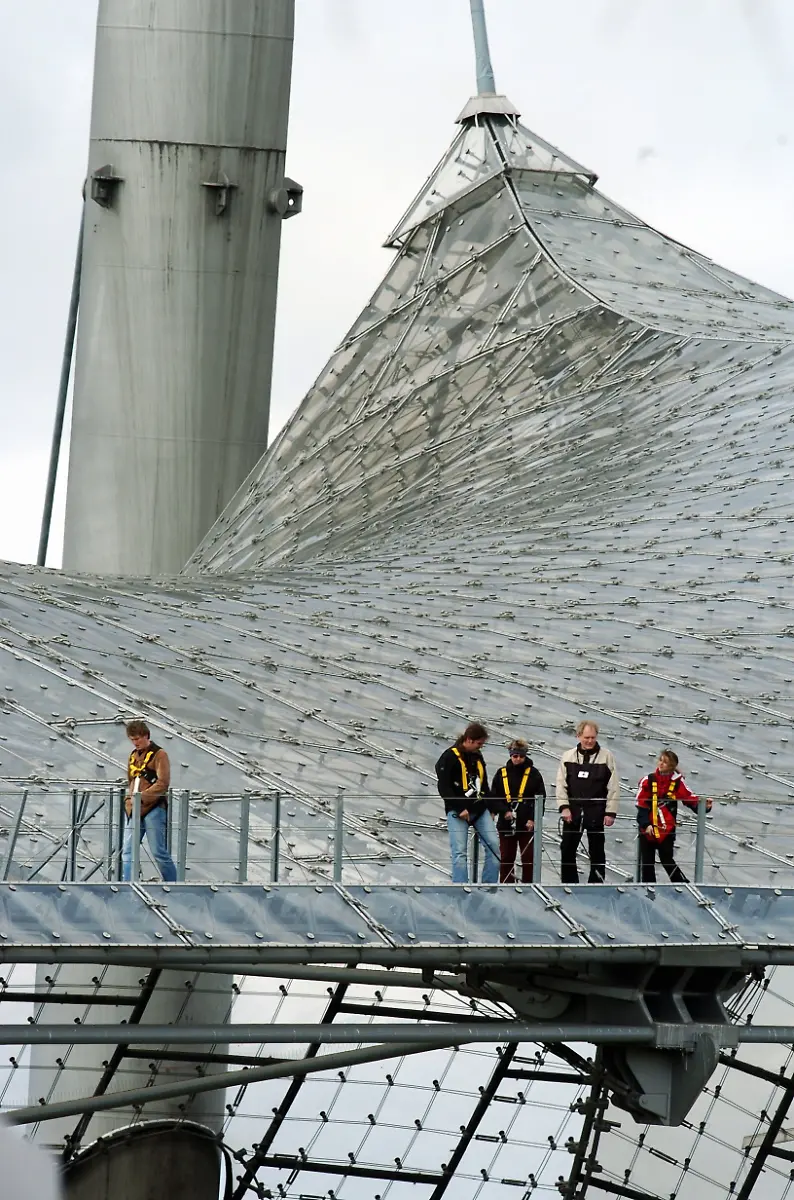 olympiastadion-dach-3
