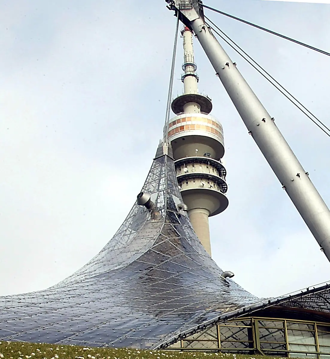 olympiastadion-turm