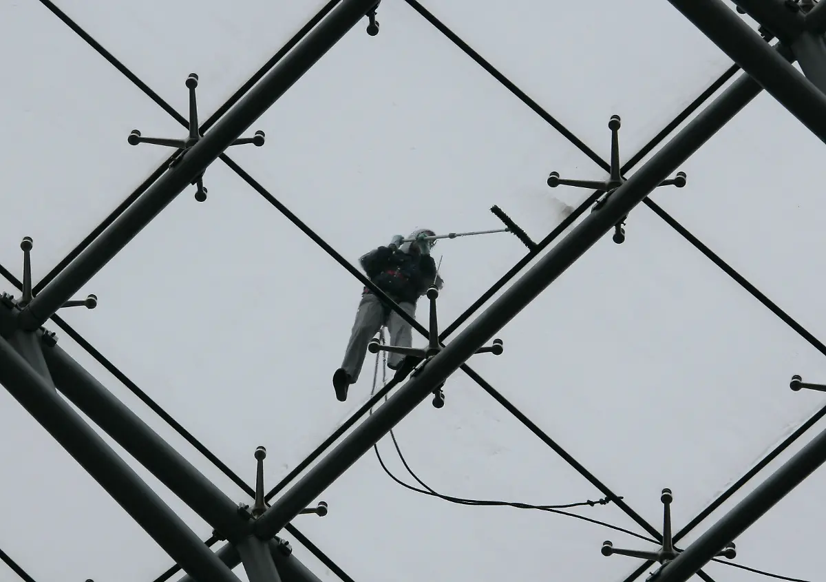 olympiastadion-dach-1