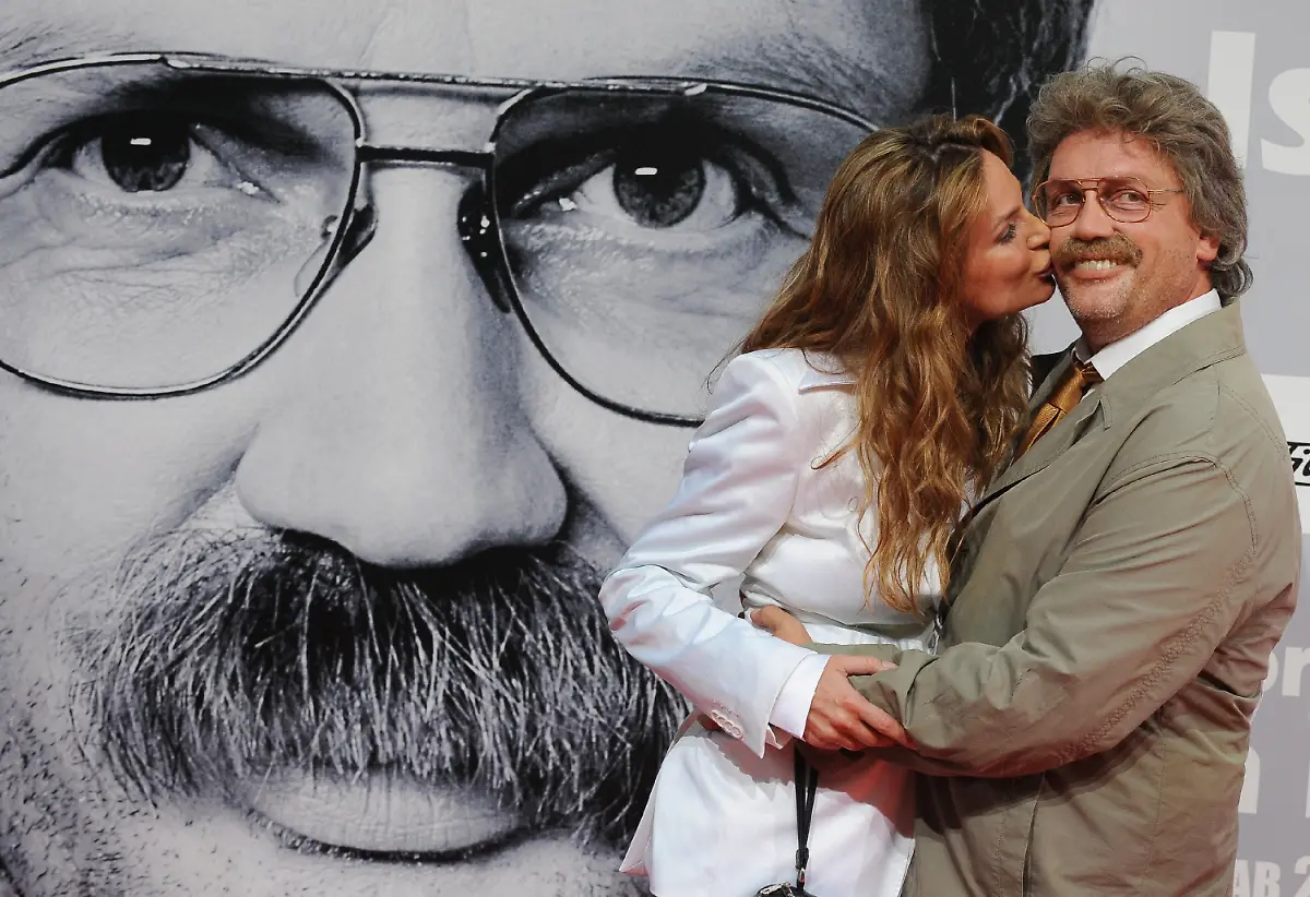 2lvx3127-jpg8943423927139388759