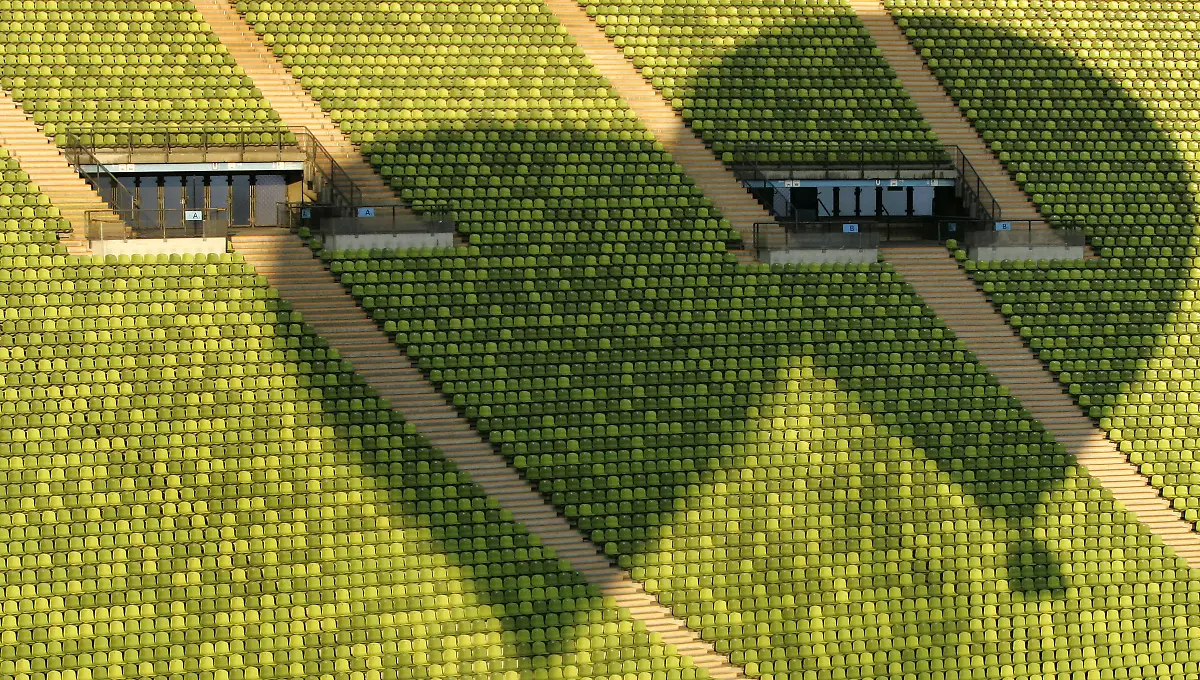 olympiastadion-sitze-ballons
