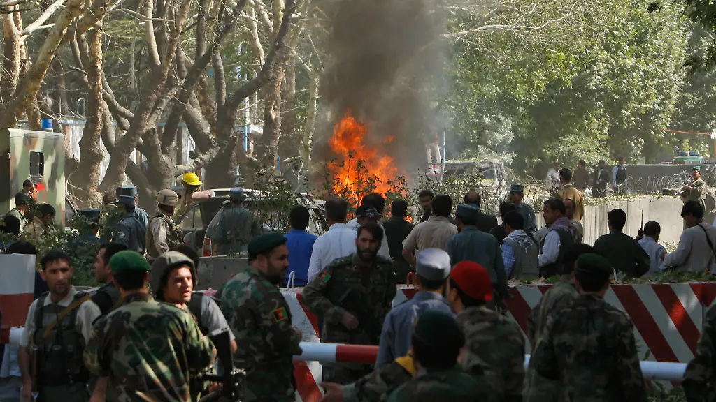 APTOPIX-Afghanistan-Explosion-XSD101-jpg2221798207813752774