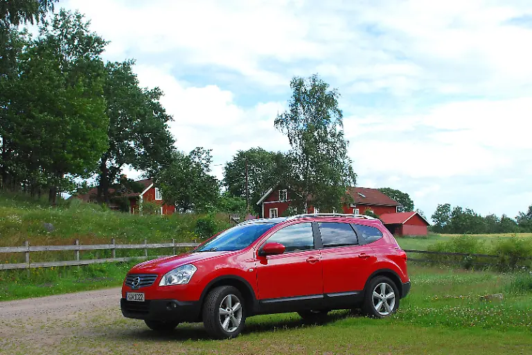 20-Nissan-Qashqai-2-21-07-2009-15-23-34