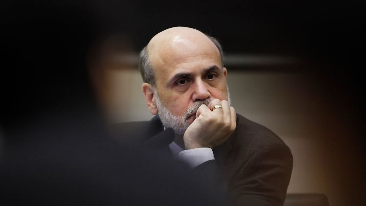 Sorgenvoller Blick bei Ben Bernanke: Wie geht es weiter?