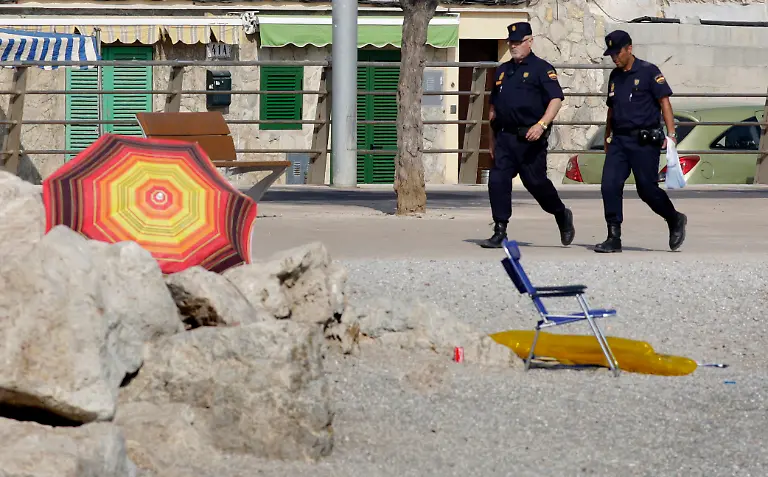 Spain-Bombing-DO110-jpg1267951434599082118