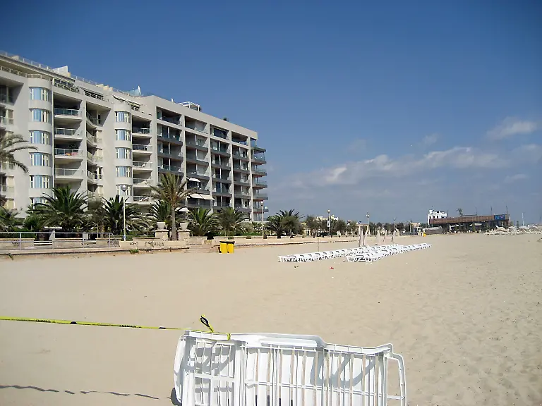 2lqj3331-jpg4747251542807786924