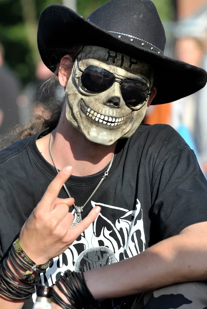 MMM100-GERMANY-0730-11-JPG5193417281008278324