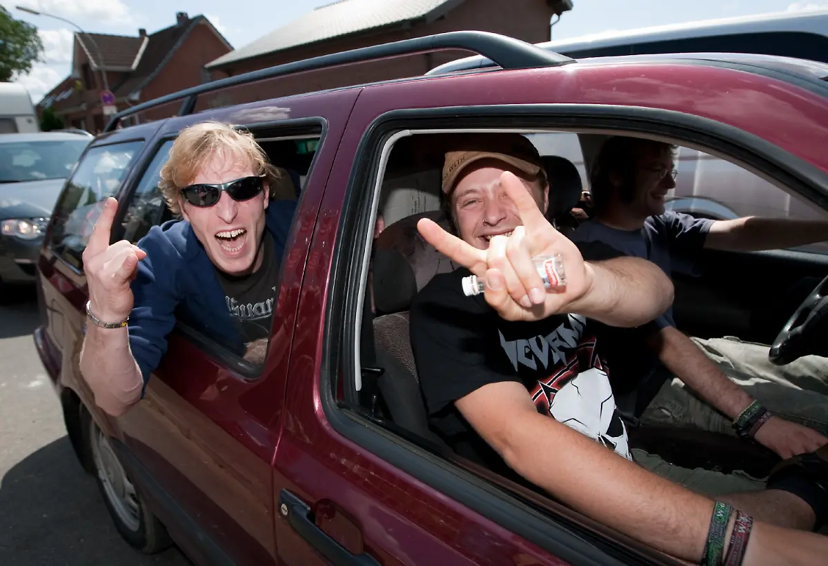 2ljr1307-jpg7099317294103293697