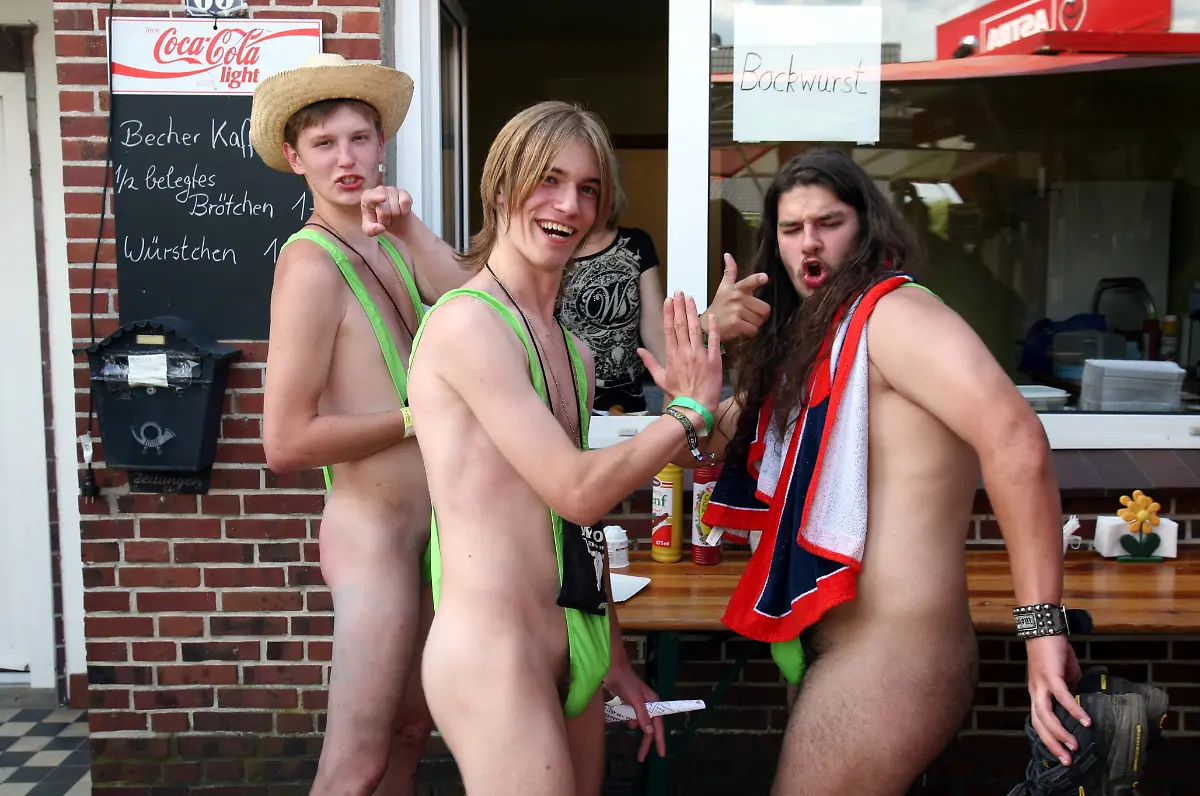 2lj44933-jpg7740935700028031186