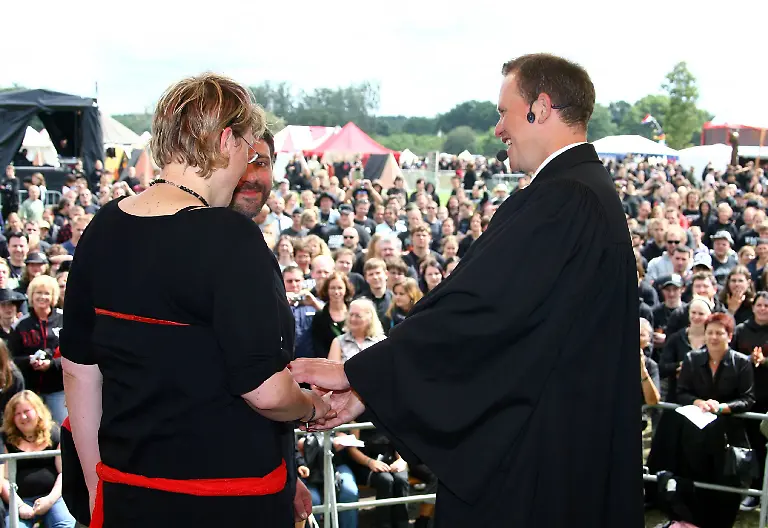 2ljq0613-jpg7522793499071841855