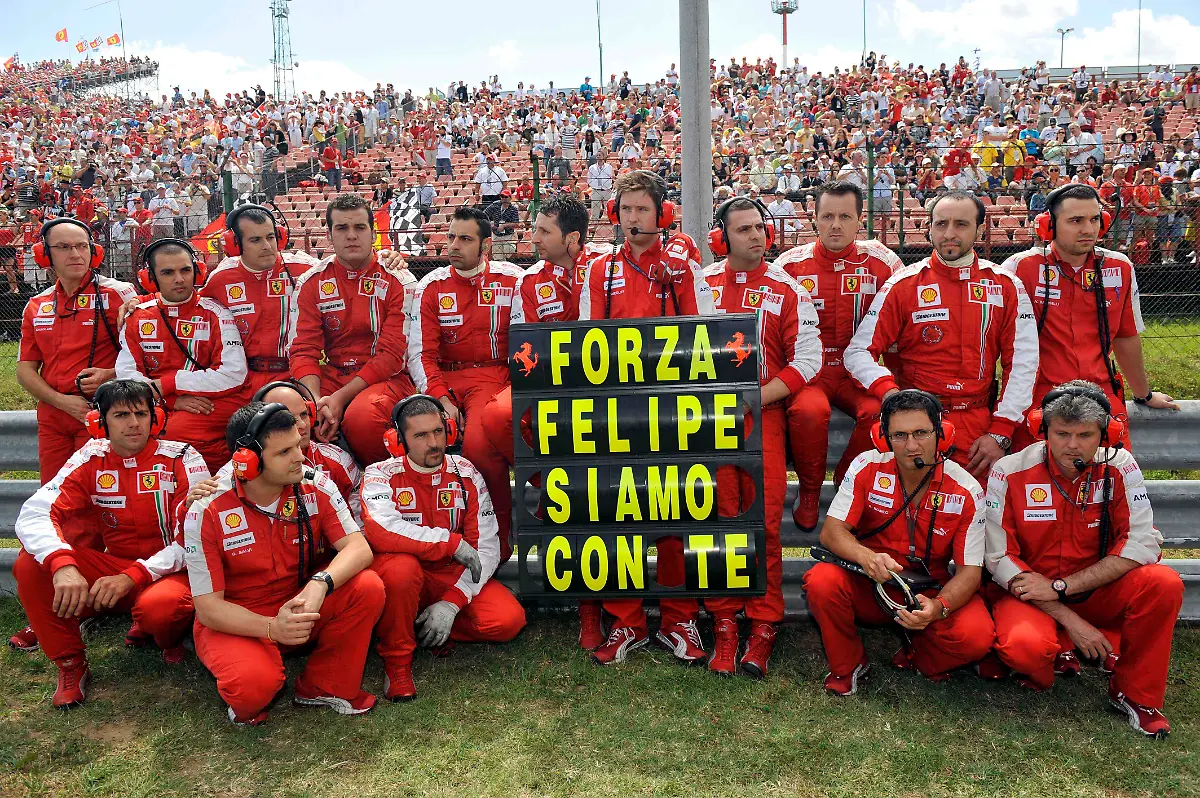 Hungary-Auto-Racing-F1-GP-BRO108-jpg2191928086306567569