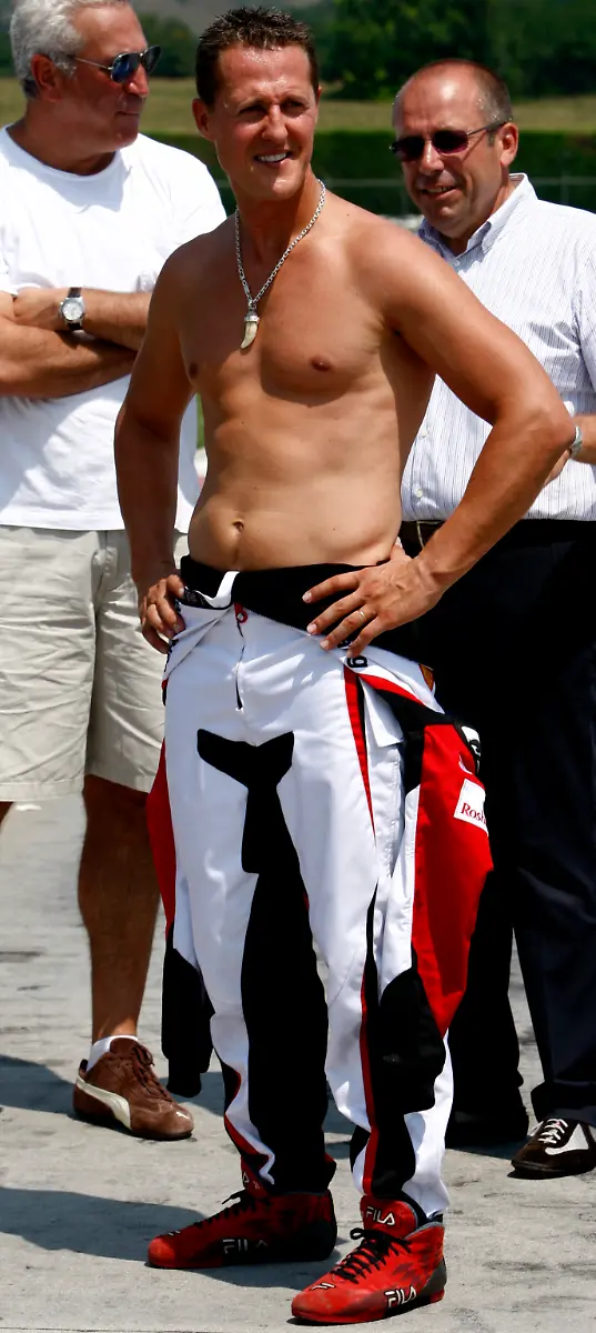 ITALY-AUTO-RACING-F1-SCHUMACHER-MIL101-jpg1926159765446760921