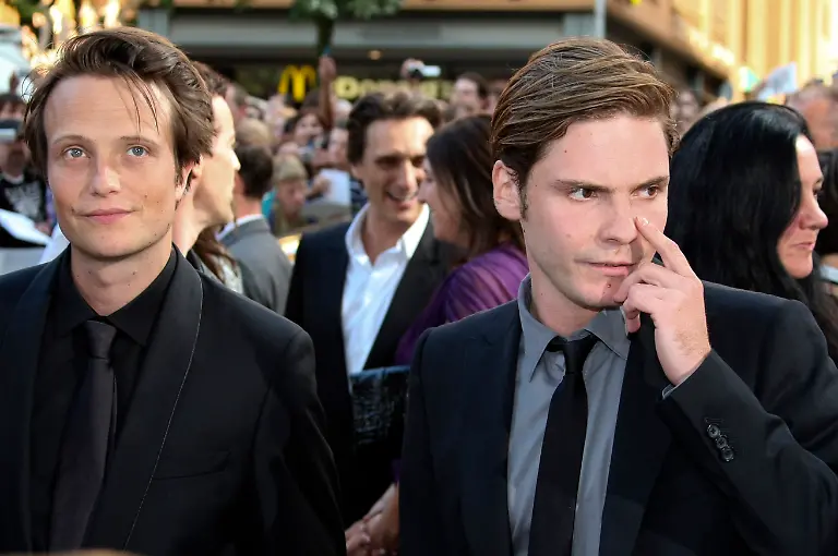 BER325-GERMANY-0728-11-JPG8927675648179030497