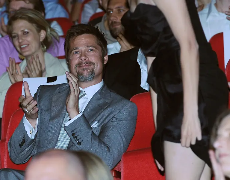 2lir0254-jpg4931657246908709821