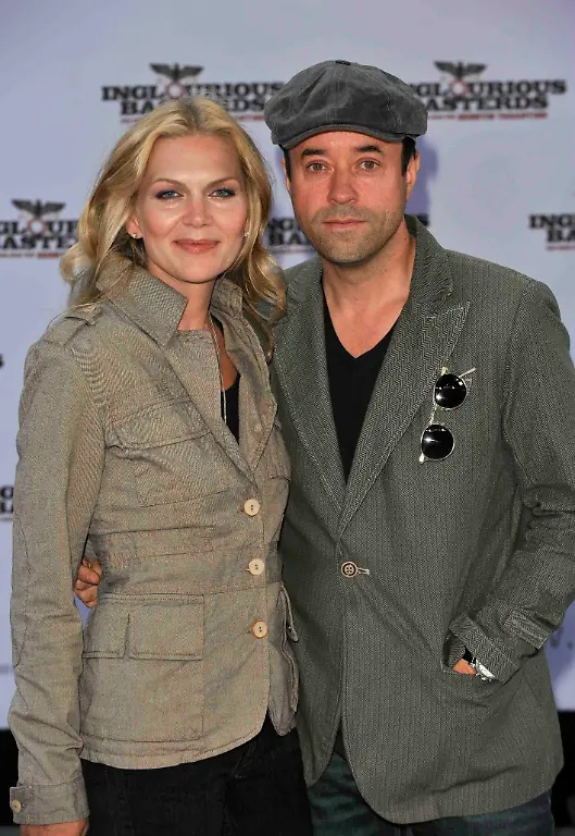 Germany-Inglourious-Basterds-BRO173-jpg221764129493676132