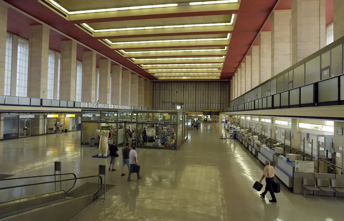 flughafen-tempelhof-innen