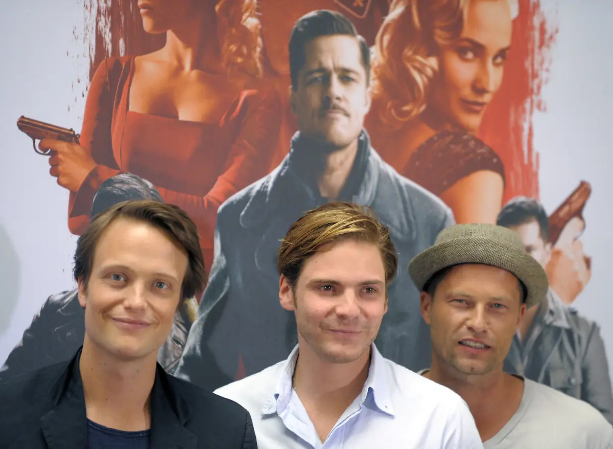 2lig3434-jpg8878840449001695177