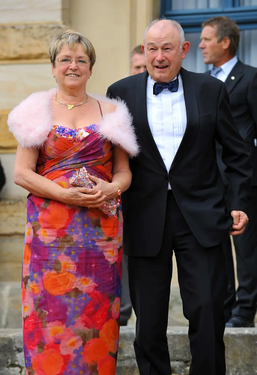 2lgj4508-jpg558255595926938406