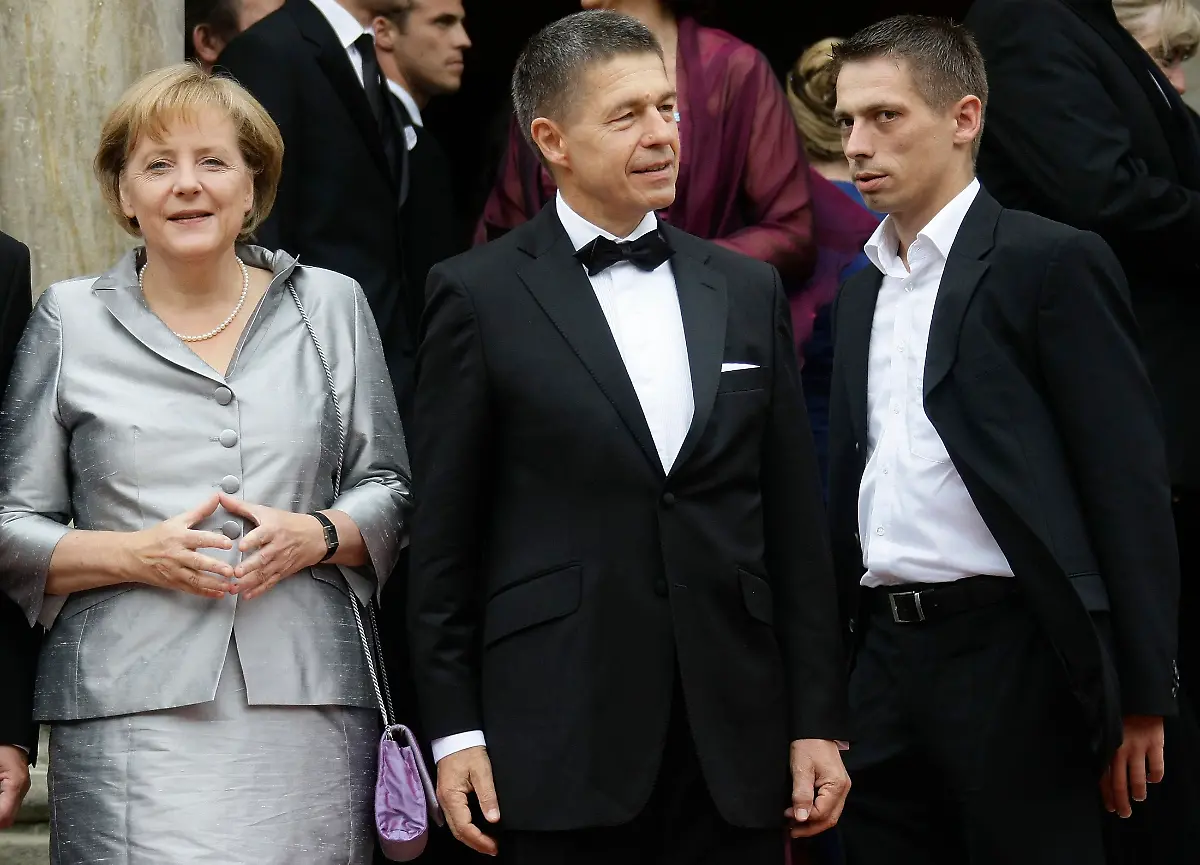 MDA33-GERMANY-0725-11-JPG5256722015840398958