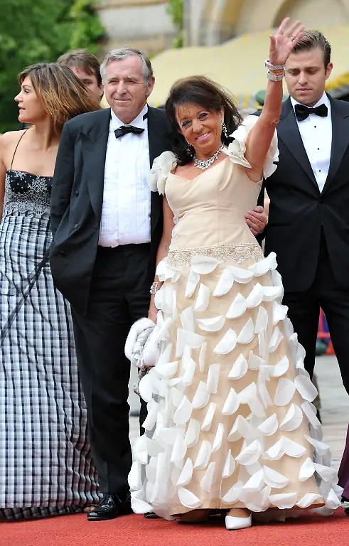 2lgj2611-jpg2639456977759109147