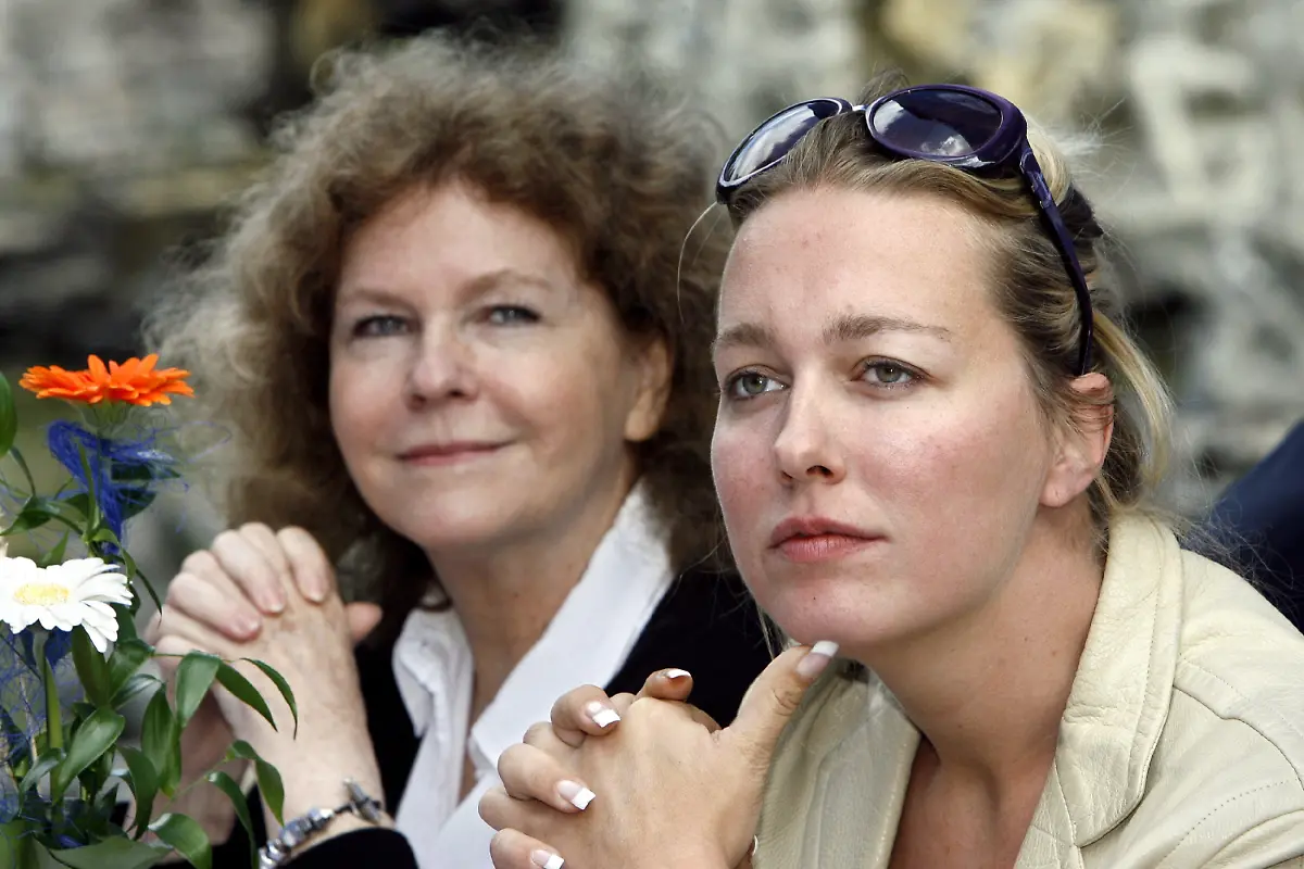 2lh33504-jpg2124905084633189540