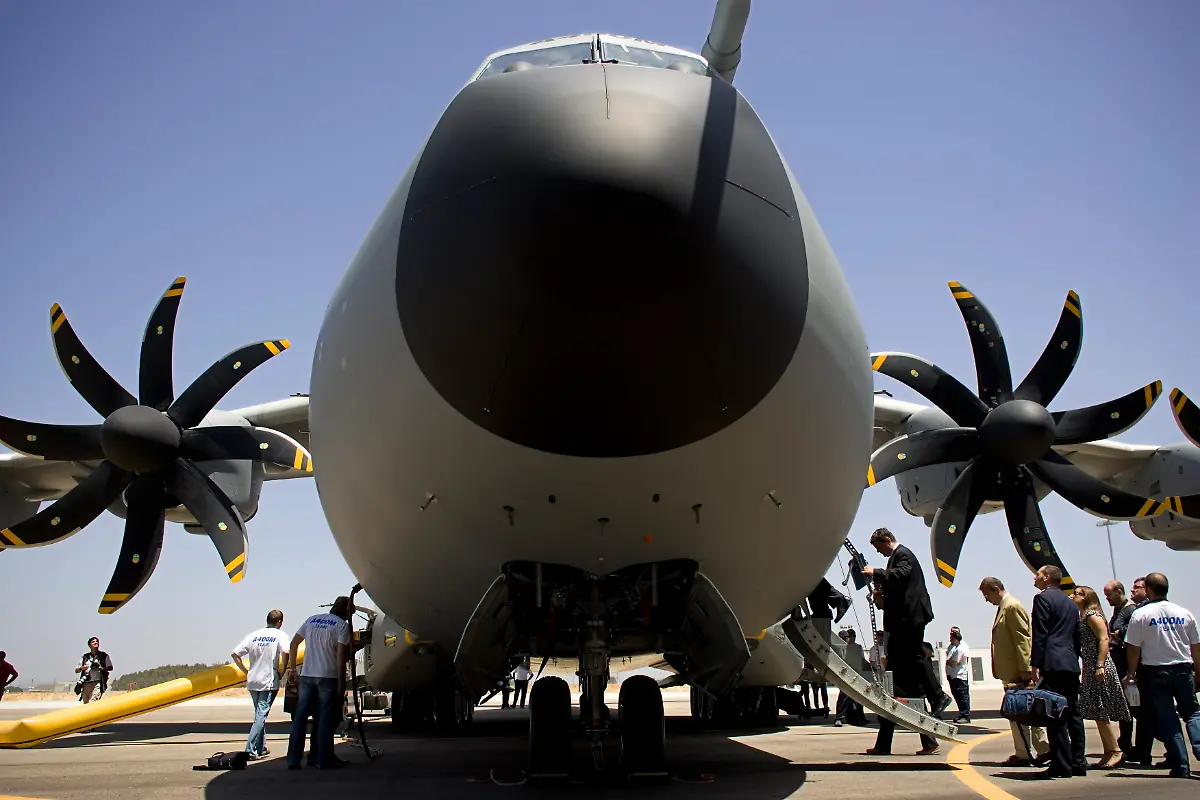 Frankreich-DEU-Airbus-A400M-FRA118-jpg3980561372874394358