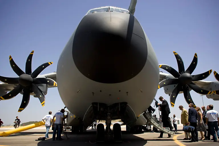 Frankreich-DEU-Airbus-A400M-FRA118-jpg3980561372874394358