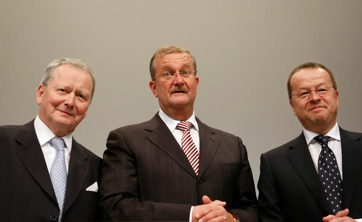 DEU-Porsche-VW-Aufsichtsrat-Wiedeking-Haerter-FRA126-jpg1626088269022898325