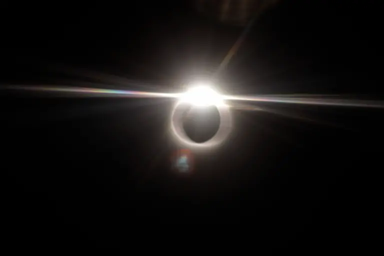 APTOPIX-India-Asia-Eclipse-DEL103-350399122072009