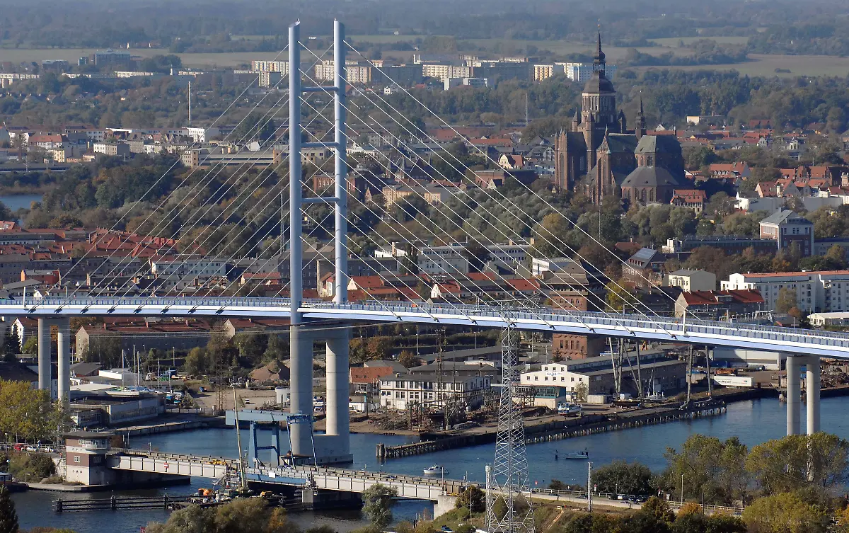 stralsund-Ruegenbruecke