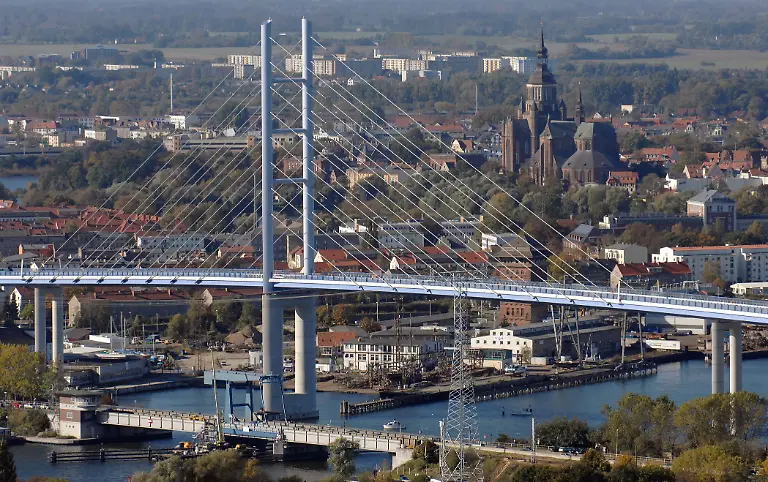 stralsund-Ruegenbruecke
