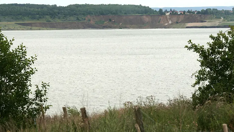 2lbp3124-jpg6871503178508495504