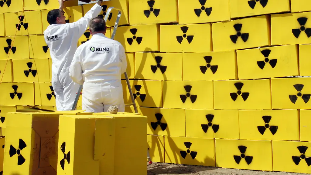 mauer-BUND-Atom-Protest