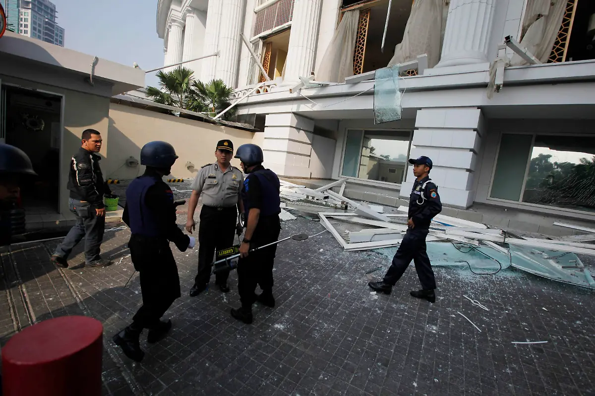 JAK18-INDONESIA-EXPLOSIONS-0717-1A-JPG3397120547208319641