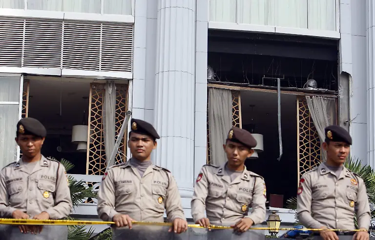 2lav2618-jpg5917313680993624862