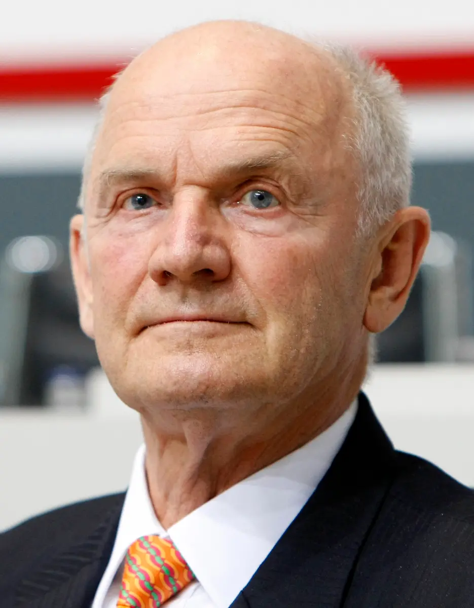 DEU-Volkswagen-Porsche-Akteure-FRA110-jpg6405761903229193975