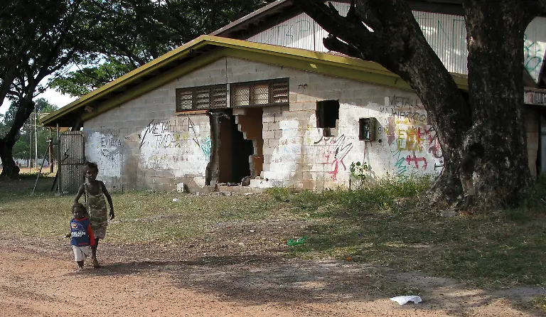 aborigines-kinder-strasse